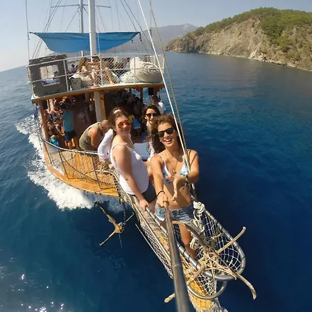 Ford Ξενοδοχείο 3*