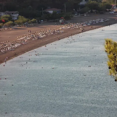 Ξενοδοχείο Ford 3*