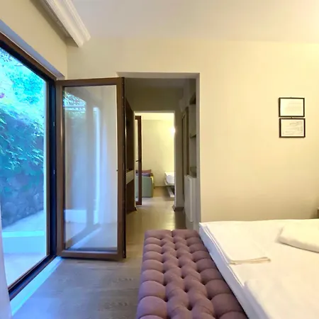 Ford Otel 3*