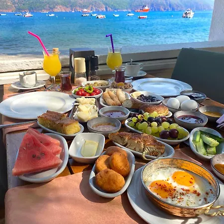Ford Otel Adrasan