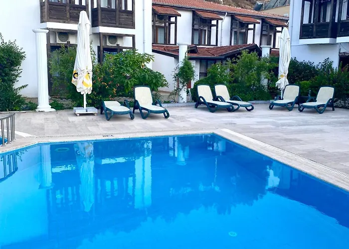 Hotell Ford 3*